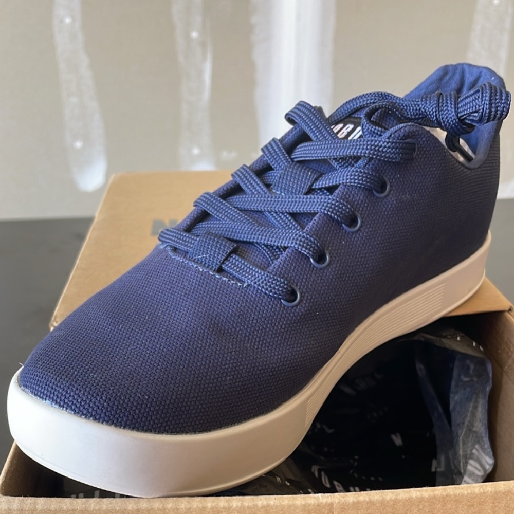 NoBull women’s canvas low trainers size 9w